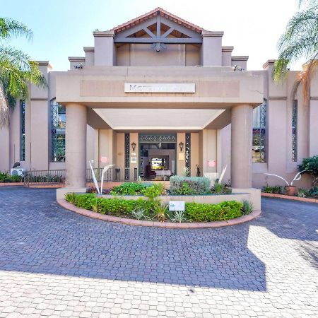 Mercure Hotel Nelspruit Mbombela Exteriör bild