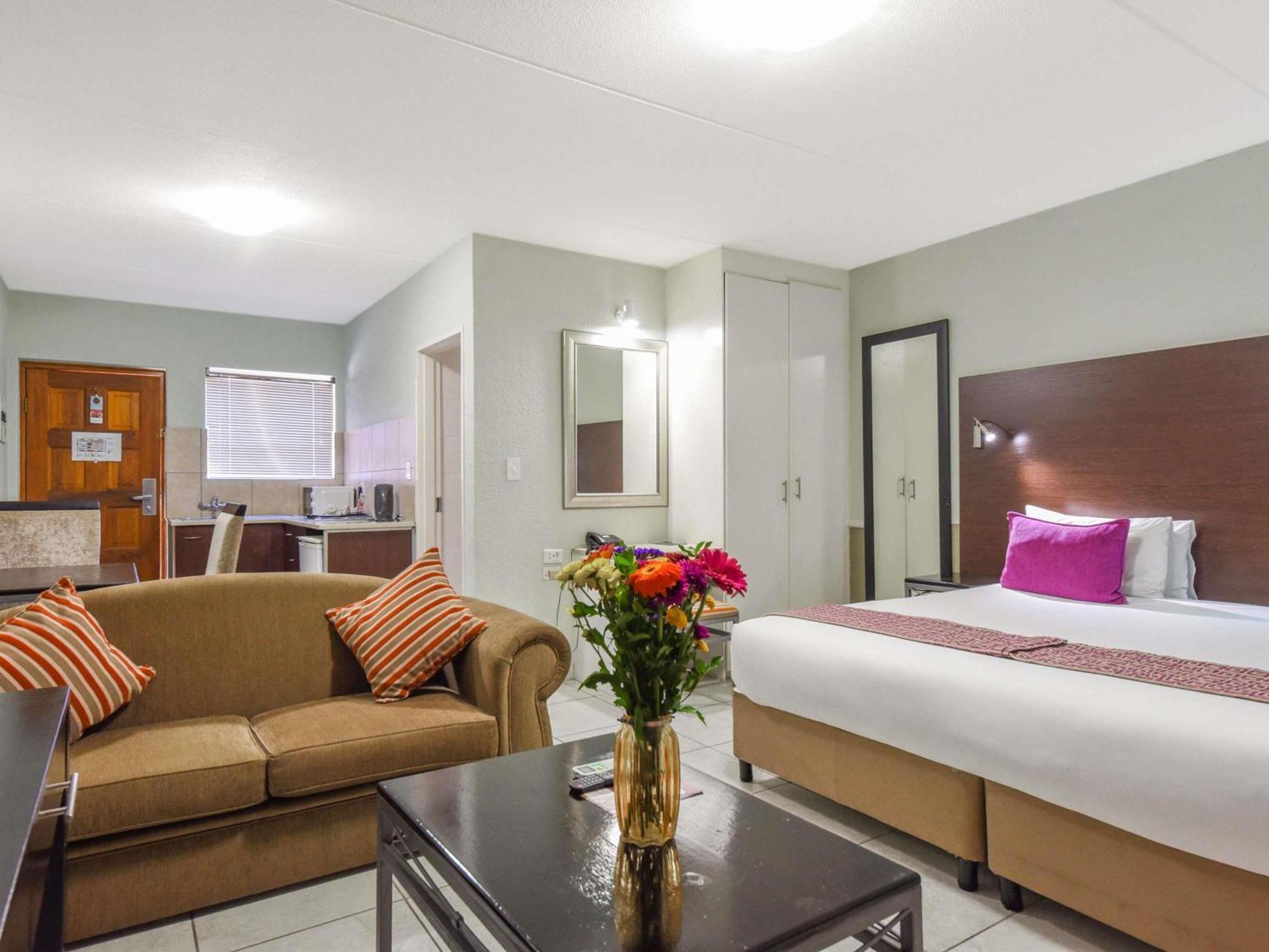 Mercure Hotel Nelspruit Mbombela Exteriör bild